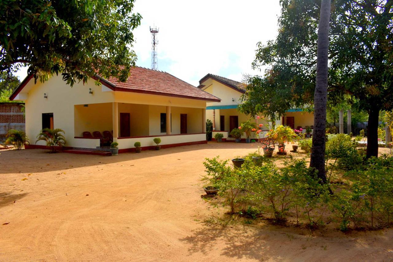 Yaswi Guest House Passikudah Exteriér fotografie